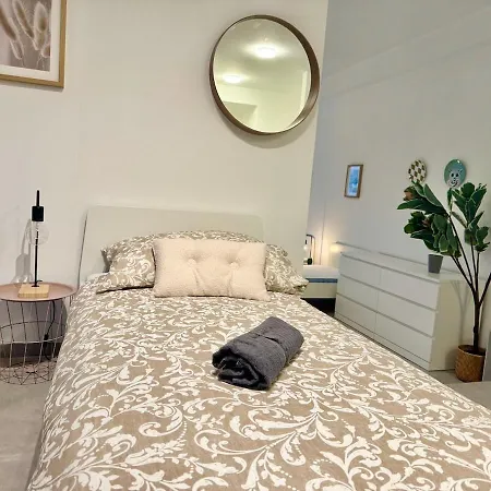 Stylish Premium With Patio Apartment